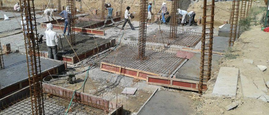 Construction of isolated concrete footings